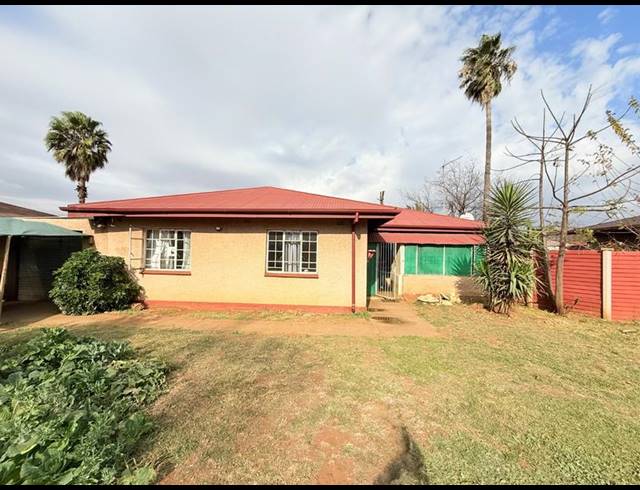 2 BEDROOM HOUSE FOR SALE IN VANDERBIJLPARK CW 5